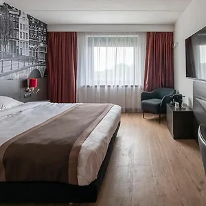 https://bastion-eindhoven-waalre.ihotelsrotterdam.com