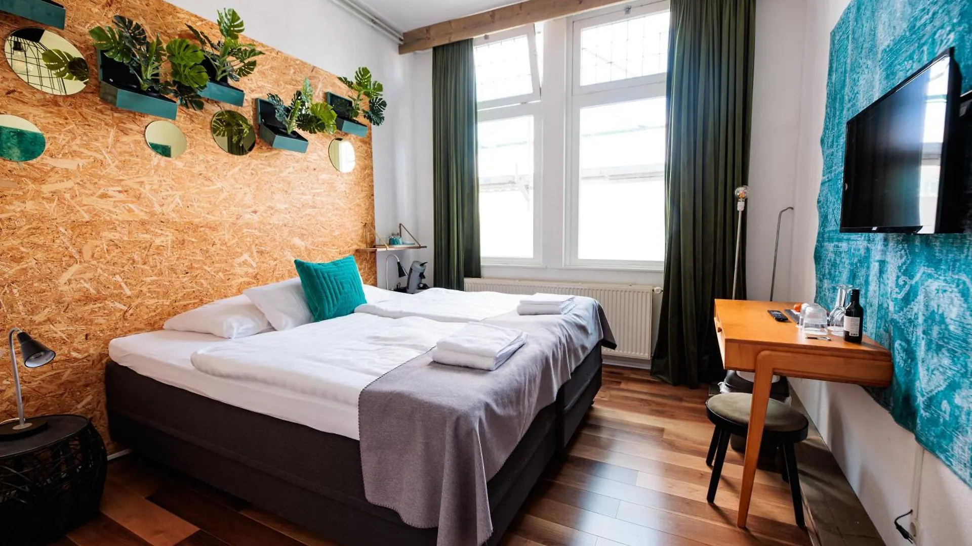 Hotel Auberge Nassau 3*, Eindhoven