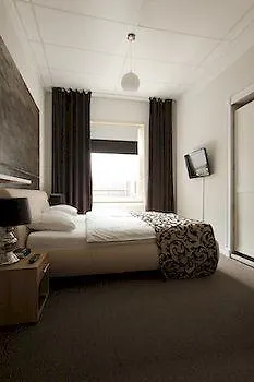 Hotel Auberge Nassau Netherlands